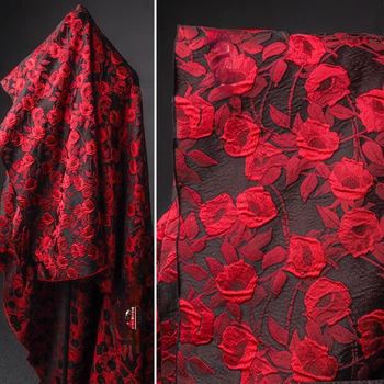 Жаккардовая ткань с текстурой Красной розы Дизайнер одежды Оптом Ткань Одежда для шитья своими руками Полиэфирный материал По метру