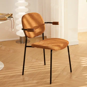 Кожаные стулья для гостиной и столовой Минималистичный Центр для прихожей Квартира для макияжа Кухня Современные стулья Скандинавская мебель для дома Sillas