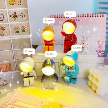 Новый мини-строительный блок Робот Магнитный всасывающий ночник Милый астронавт Сделай САМ Постоянно меняющаяся Маленькая настольная лампа детский подарок