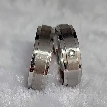 Оптовые высококачественные водонепроницаемые обручальные кольца для пар, ювелирные изделия из нержавеющей стали в западном стиле, кольцо на палец