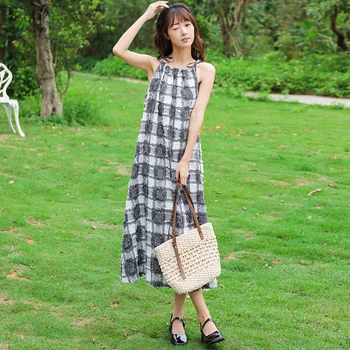 Платье корейской версии 2023 года в ленивом и свободном стиле с длинным шнурком, уменьшающим возраст и стройнящим Фигуру Бесплатная доставка